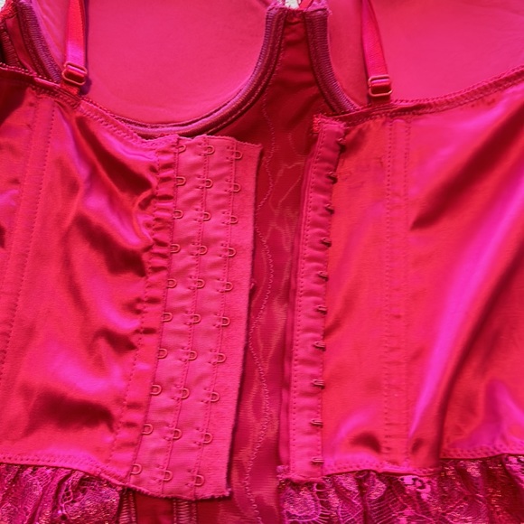 Victoria’s Secret Sexy Little Things 34 B Hot Pink Corset NWOT - Picture 8 of 12